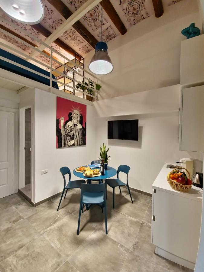 Borgo Dei Miracoli Hotell Napoli Eksteriør bilde